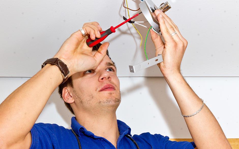 monteur électricien Gouvieux
